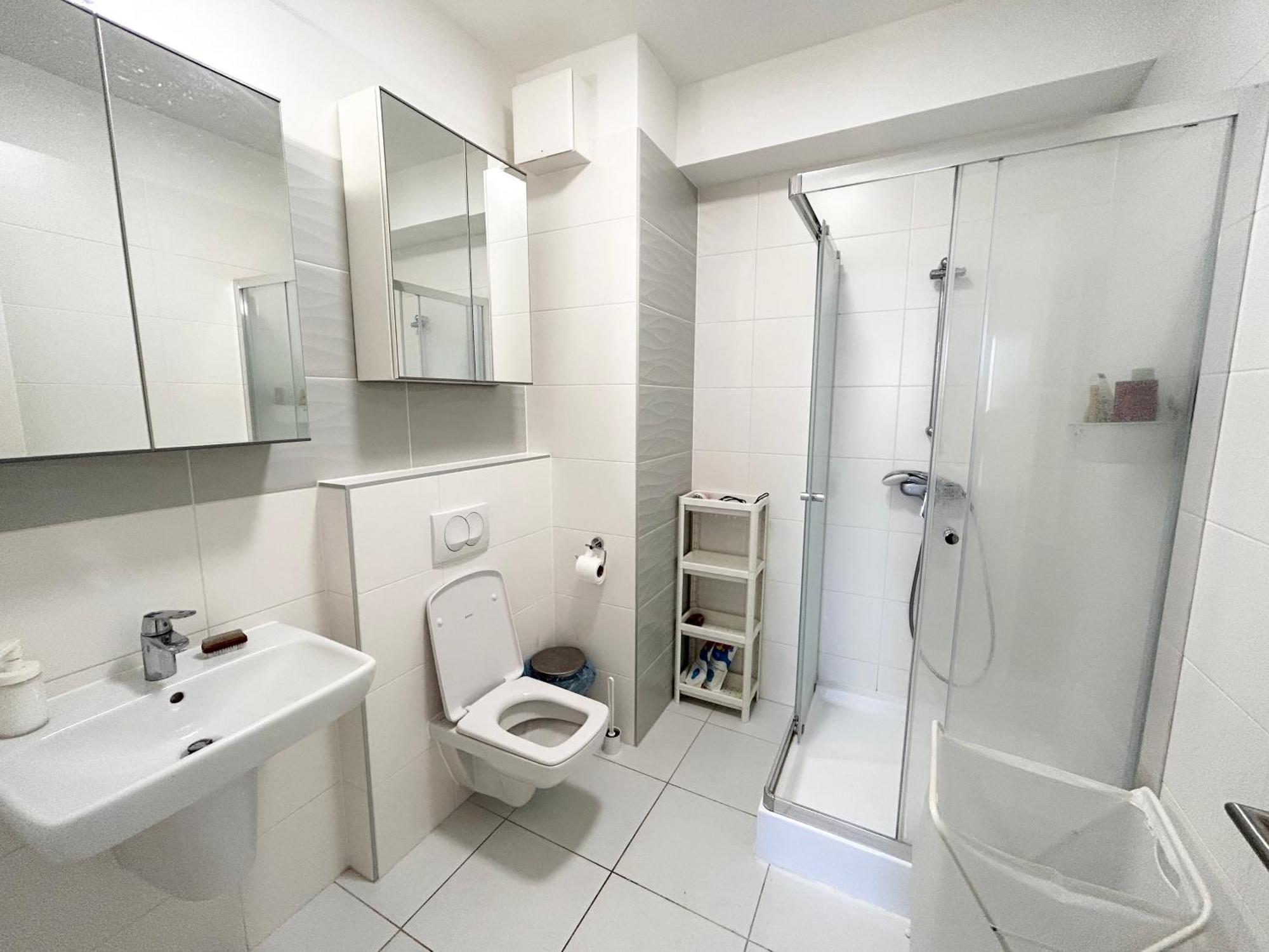 New 2022 Family&Friends Downtown Ac 3Br 2Ba Free Parking Big Balcony Near Metro&Train Station Self Check-In Apt Budapest Exterior foto