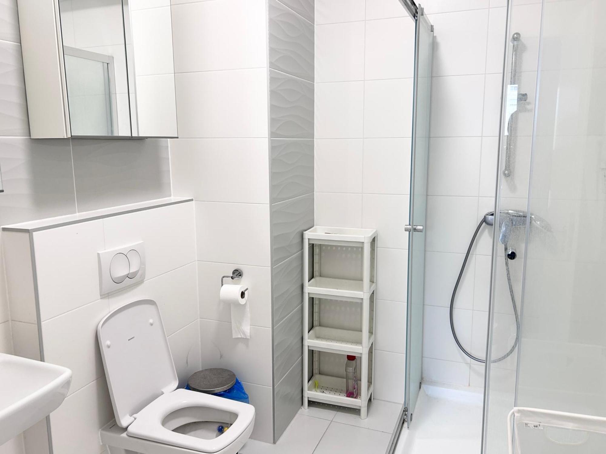 New 2022 Family&Friends Downtown Ac 3Br 2Ba Free Parking Big Balcony Near Metro&Train Station Self Check-In Apt Budapest Exterior foto